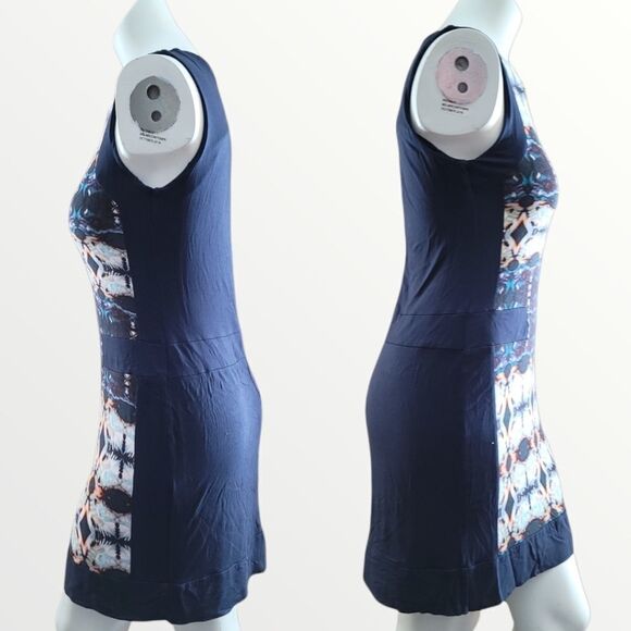 Julienne W Bodycon Blue with Art Deco Design Small - Picture 2 of 5